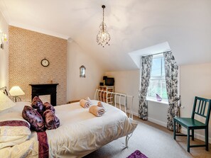 2 bedrooms, free WiFi, bed sheets