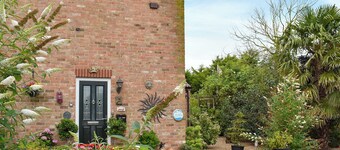 1 bedroom accommodation in Clenchwarton, near King’s Lynn