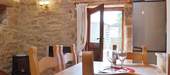 2 bedroom accommodation in Cromford, near Matlock