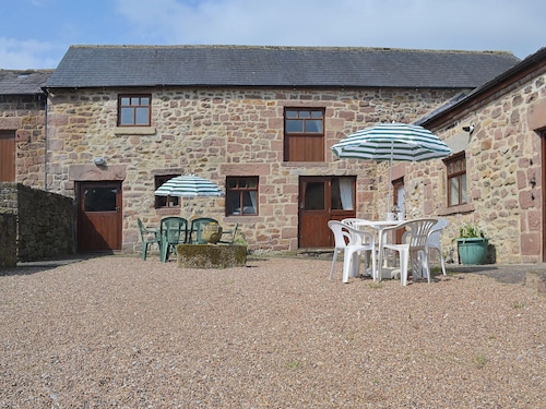 2 bedroom accommodation in Cromford, near Matlock