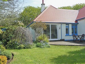 Exterior - 2 bedroom accommodation in Ilfracombe (Ilfracombe)