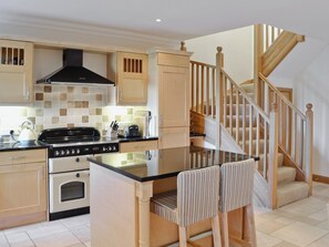 Dishwasher, high chair