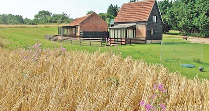 Carol's Cottage - E3043