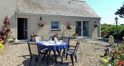 2 Schlafzimmer Unterkunft in Cosheston near Pembroke