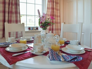 تناول الطعام