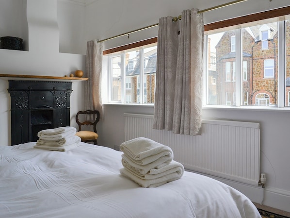 3 habitaciones, wifi gratis y ropa de cama 