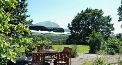 4 Schlafzimmer Unterkunft in Bish Mill, near South Molton
