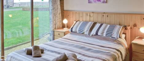 2 chambres, Wi-Fi gratuit, draps fournis