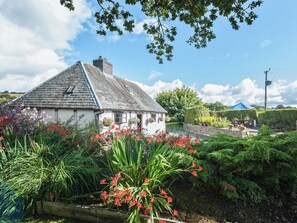 Exterior - 2 bedroom accommodation in Trefeglwys, near Caersws (Trefeglwys, near Caersws)