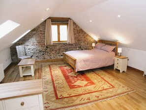3 chambres, Wi-Fi gratuit, draps fournis