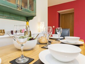 Dining - The Barn at Grislow Field (Baslow near Bakewell)