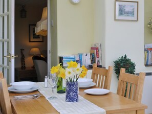 Dining - 1 bedroom accommodation in Dalton-in-Furness (Dalton-in-Furness)