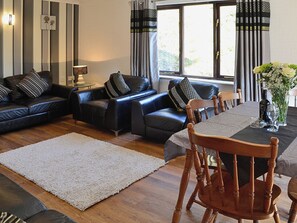 Interior - River View Villa - CV44 (Liskeard)