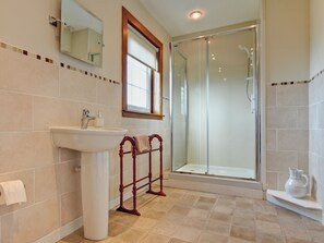 Towels - 3 bedroom accommodation in Girvan (Girvan)