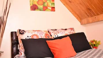 Apartment, 1 Double Bed, Non Smoking | 1 bedroom, premium bedding, free WiFi, bed sheets
