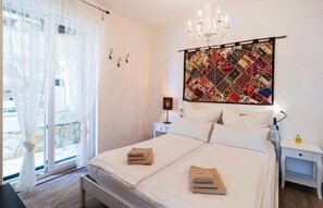 2 bedrooms, free WiFi, bed sheets