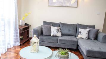 Apartment, 1 Double Bed, Non Smoking | Living area | Flat-screen TV