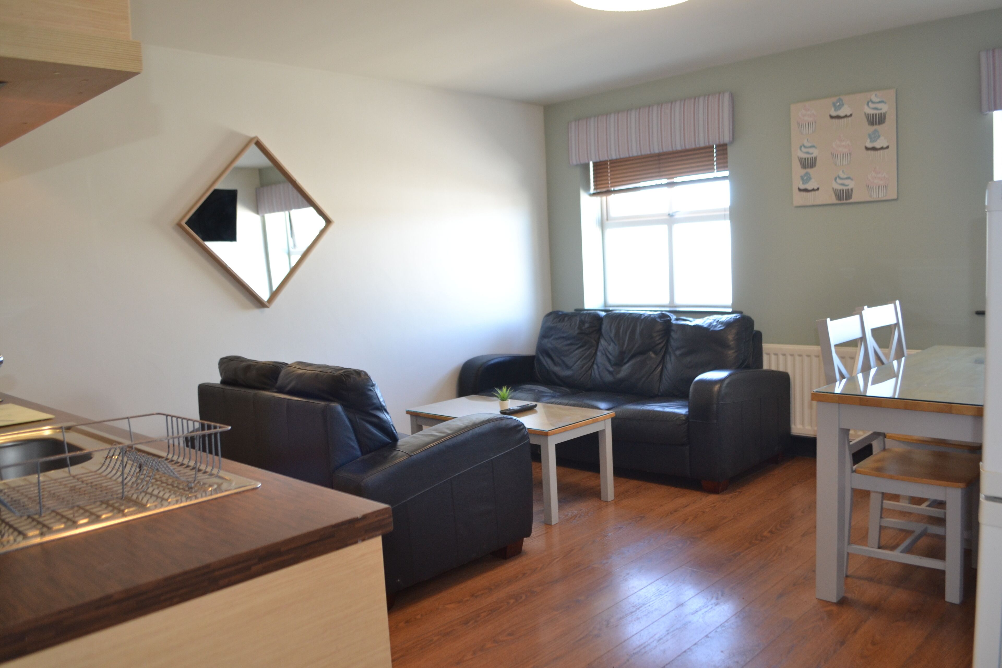 Comfort-lejlighed - flere senge - ikke-ryger | Opholdsområde | Smart-tv