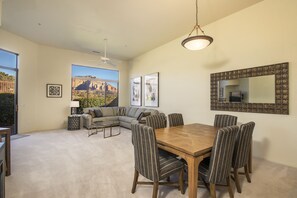 Interior - New Winter Rates! AMAZING VIEWS! Pool, Golf, Tennis & Hiking (Sedona)
