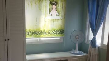 House, 3 Bedrooms | 3 bedrooms, desk, free WiFi