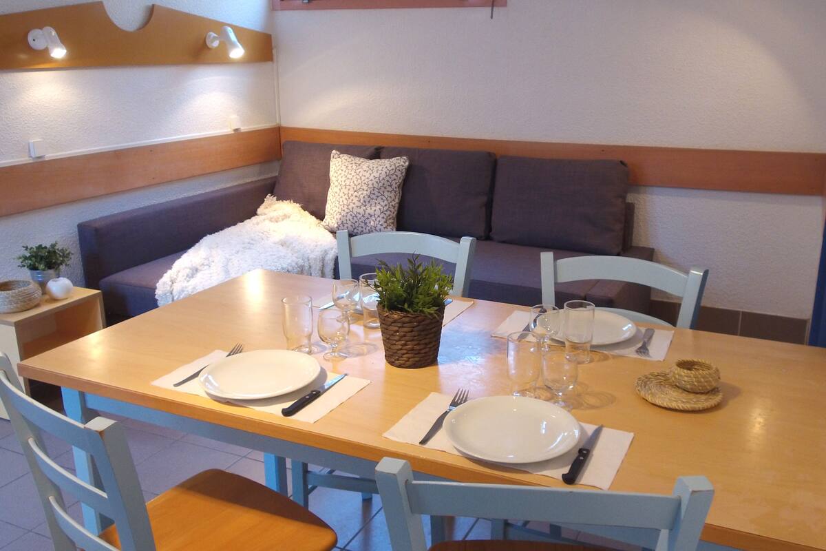 Zona de menjador de l'habitació