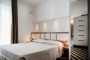 Comfort Double Room | Hypo-allergenic bedding, minibar, in-room safe, desk - Dan Hotel (Riccione)