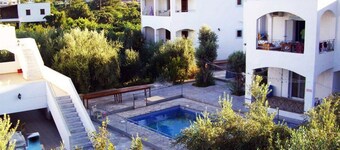 Stefanos Village