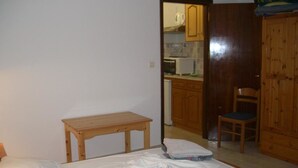 Apartament, 1 dormitori | 1 dormitori, habitacions insonoritzades i planxa i posts de planxar 