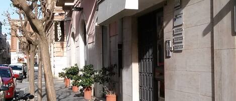 Entrée de l’hébergement