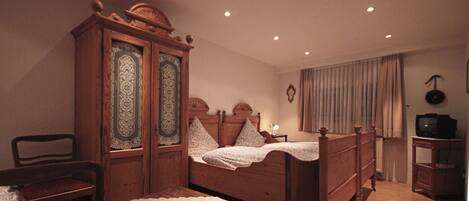 Kamar Triple Klasik, kamar mandi pribadi