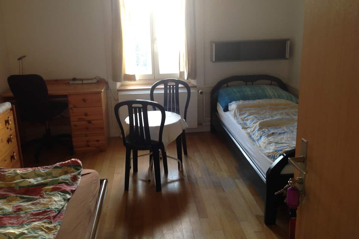 Luxe beddengoed, donzen dekbedden, bedden met traagschuimmatras
