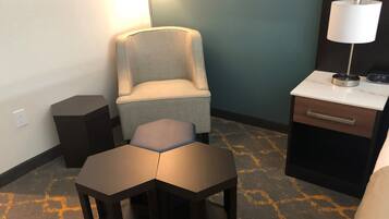 Standard Room, 1 King Bed, Accessible, Non Smoking | Desk, laptop workspace, blackout drapes, iron/ironing board