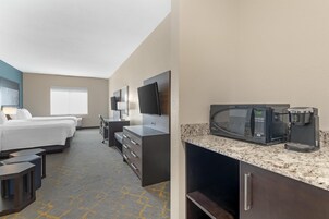 Standard Room, 1 King Bed, Non Smoking, Microwave | Desk, laptop workspace, blackout drapes, iron/ironing board