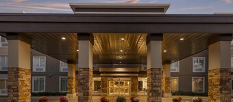 Best Western Plus Isanti