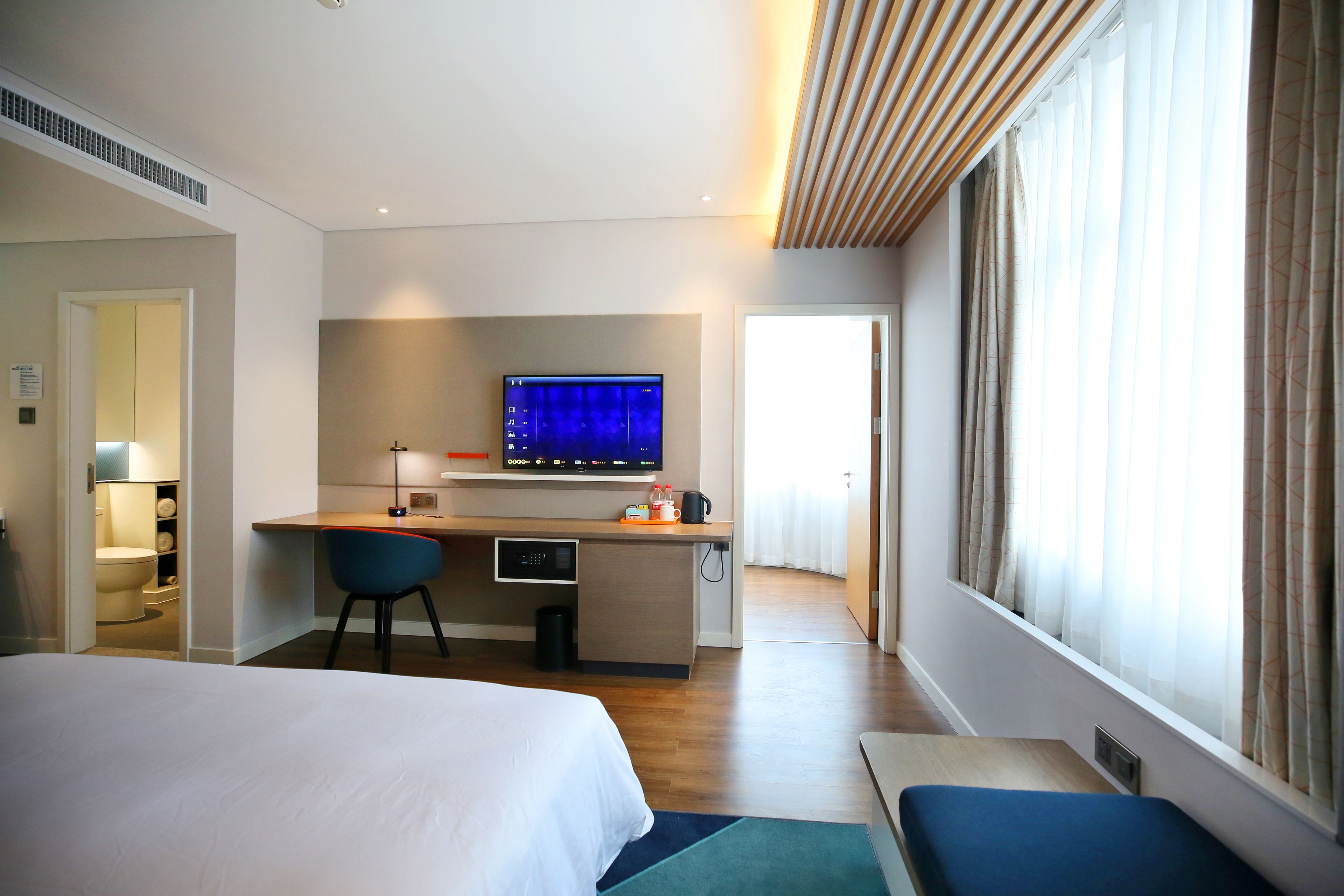 Photo - Holiday Inn Express Chengdu North Railway Station by IHG
