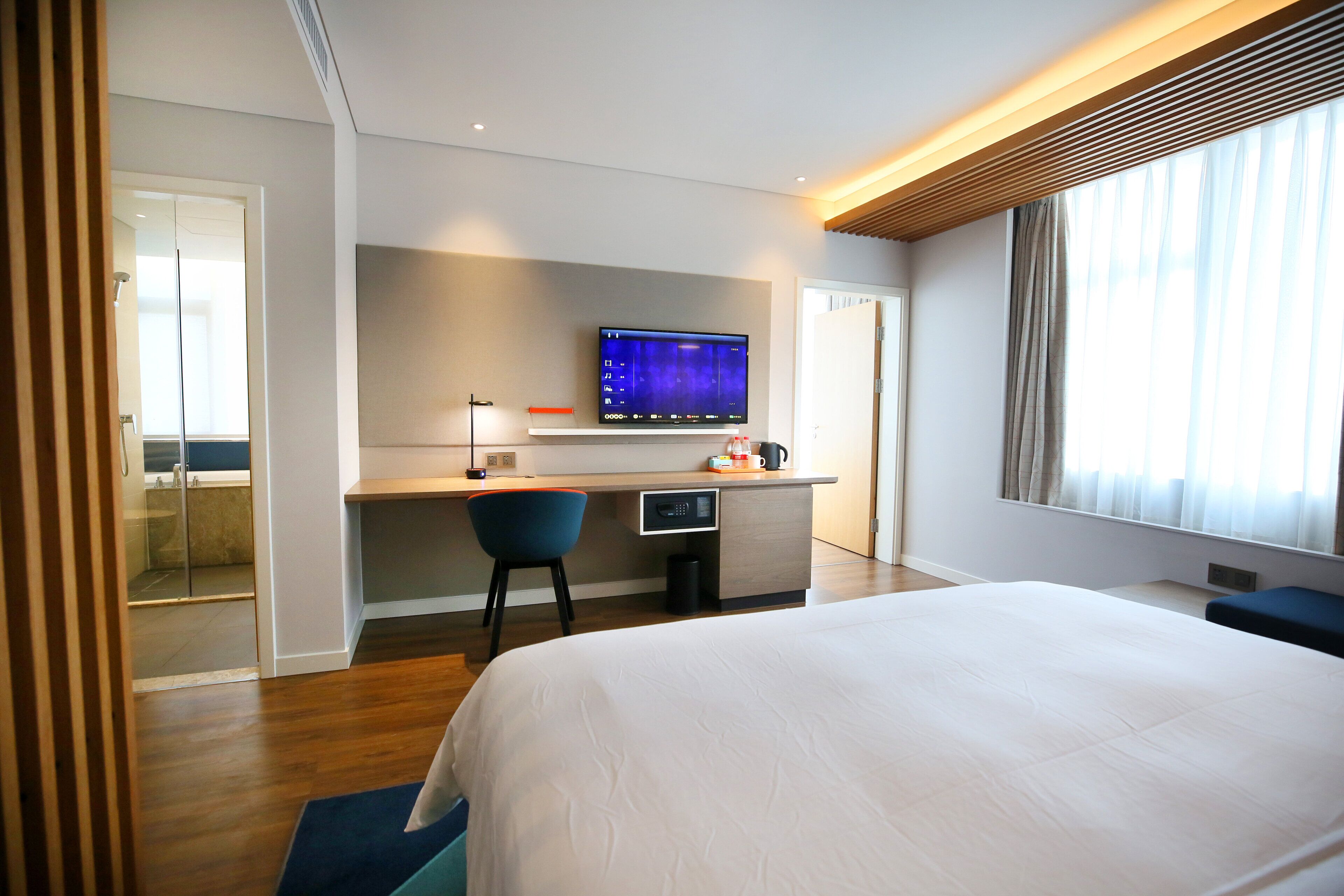 Photo - Holiday Inn Express Chengdu North Railway Station by IHG
