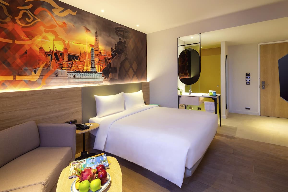 Superior Room, 1 Queen Bed with Sofa bed
