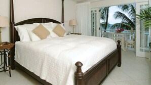 Unclassified image, 2 of 7, button - Reeds Penthouse 13 (Weston)