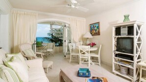 TV - Reeds Penthouse 13 (Weston)