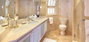 Bathroom - Reeds Penthouse 12 (Weston)