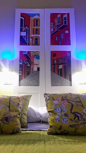 Desk, soundproofing, free WiFi, bed sheets - Le Stanze Di Angela (Naples)