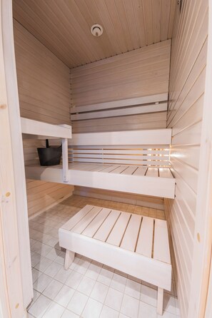 Sauna - The Luxury Downtown Rovaniemi (Rovaniemi)