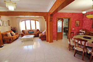 Interior - El Ventorrillo - holiday home with stunning views and private pool in Benissa (Benissa)