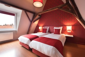 4 chambres, fer et planche Ă repasser, Wi-Fi, draps fournis