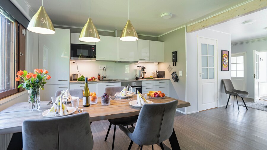 The Elegant Haistila