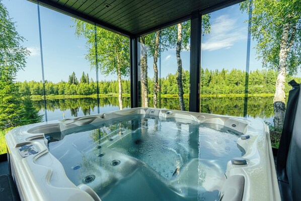 室外 SPA 浴池