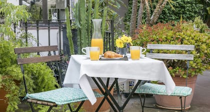 Mihlton Barcelona Boutique B&B