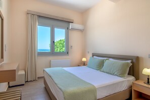 3 室のベッドルーム、セーフティボックス (室内)、アイロン / アイロン台、WiFi (無料)