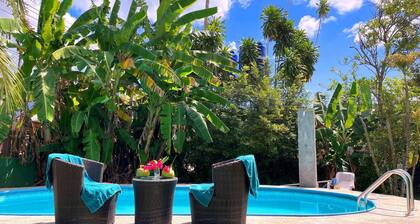 2½-room Bungalow with shared Pool