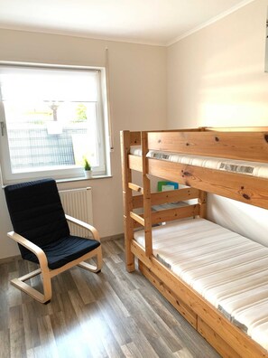 3 bedrooms, WiFi